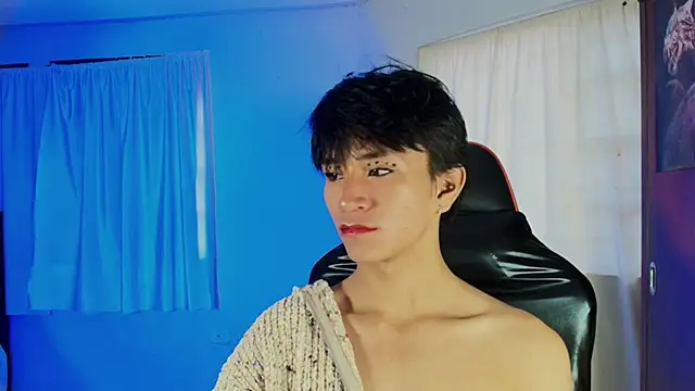 cococumps online show from June 17, 2026, 11:56 am