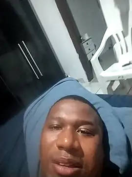 sigilo1027 online show from April 5, 2026, 1:03 am