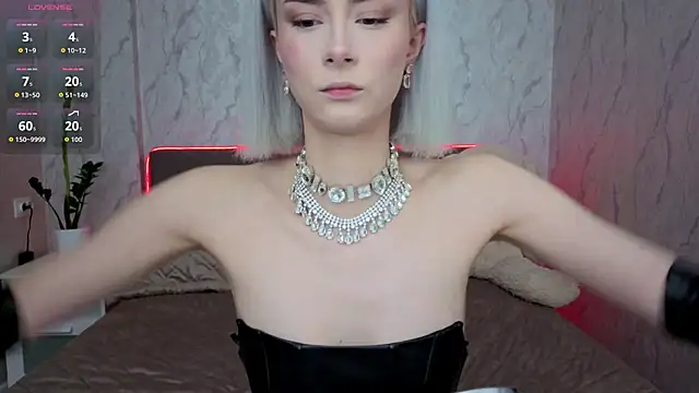 Snapshot of kittysocutie chatting on April 20, 2026, 12:02 am kittysocutie online show from April 20, 2026, 12:02 am