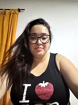 Snapshot of Lupexxx69 chatting on April 2, 2026, 3:26 am Lupexxx69 online show from April 2, 2026, 3:26 am