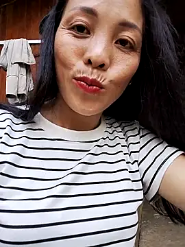 Ketyk6 online show from May 16, 2026, 10:36 am