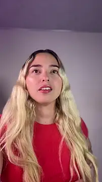 Snapshot of irispink_ chatting on March 23, 2026, 9:46 am irispink online show from March 23, 2026, 9:46 am