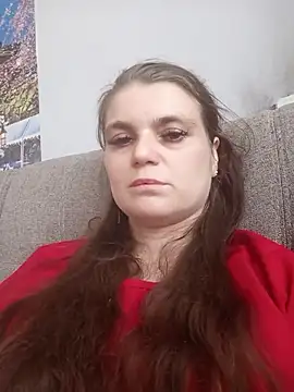 Snapshot of -MilfAnn- chatting on April 15, 2026, 5:47 am -MilfAnn- online show from April 15, 2026, 5:47 am