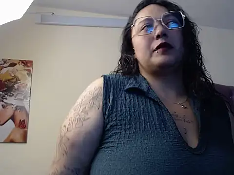 Snapshot of AvaRyd chatting on May 10, 2026, 4:28 am AvaRyd online show from May 10, 2026, 4:28 am
