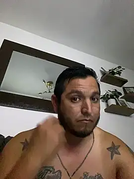 HOTB0Y18 online show from April 8, 2026, 7:52 am