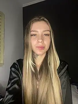 Snapshot of alyssa_22 chatting on July 4, 2026, 4:18 am alyssa 22 online show from July 4, 2026, 4:18 am
