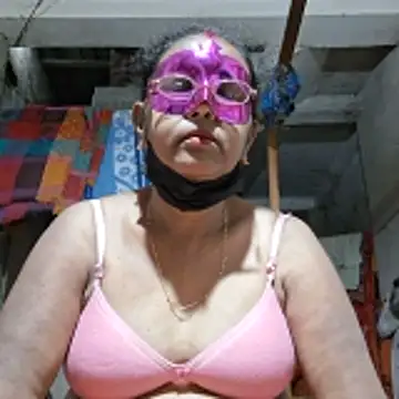 Snapshot of Riya45326 chatting on May 25, 2026, 6:58 pm Riya45326 online show from May 25, 2026, 6:58 pm
