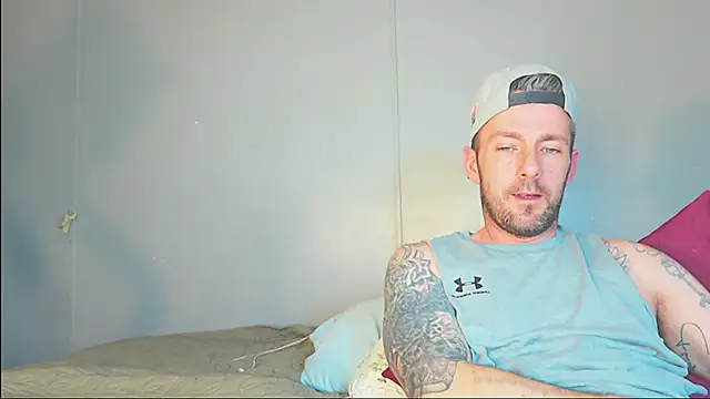 SkylarrGrey online show from April 29, 2026, 2:48 am