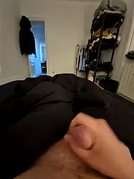 lolo0105 online show from April 9, 2026, 5:40 am