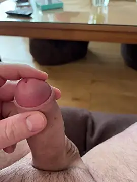 Brunode76 online show from April 9, 2026, 11:59 am