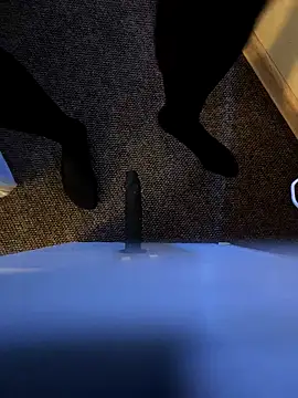 Snapshot of Karenspb chatting on April 9, 2026, 2:11 pm Karenspb online show from April 9, 2026, 2:11 pm