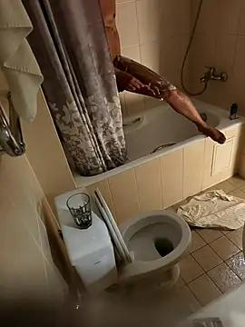 Snapshot of Karenspb chatting on April 10, 2026, 2:28 am Karenspb online show from April 10, 2026, 2:28 am