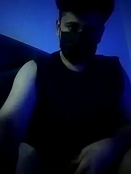 Snapshot of Small_dick_069 chatting on April 19, 2026, 7:05 pm Small dick 069 online show from April 19, 2026, 7:05 pm