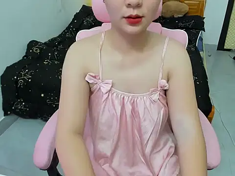 Chi xinh19 online show from March 31, 2026, 12:38 pm