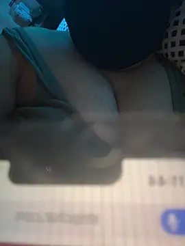 Emiley456 online show from June 19, 2026, 3:44 am