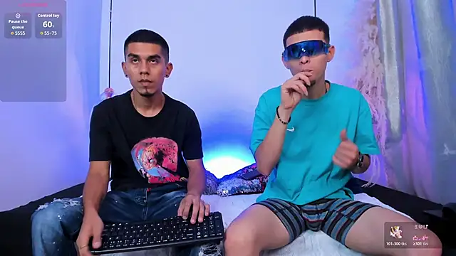 your d0ll1 online show from May 21, 2026, 8:05 pm