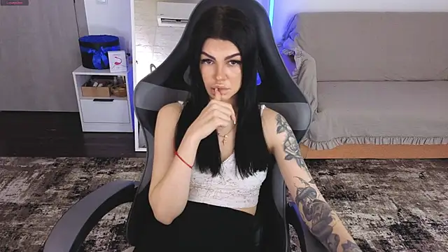 AnacondaOnn online show from May 2, 2026, 7:57 am