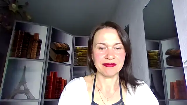 Selena Moo online show from March 24, 2026, 4:34 pm