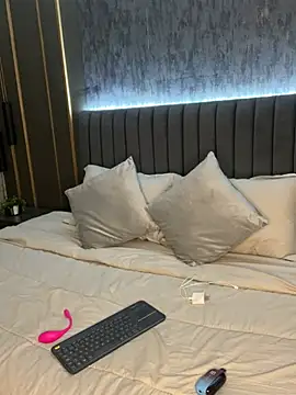 NINA ROSEE397 online show from March 24, 2026, 12:37 am