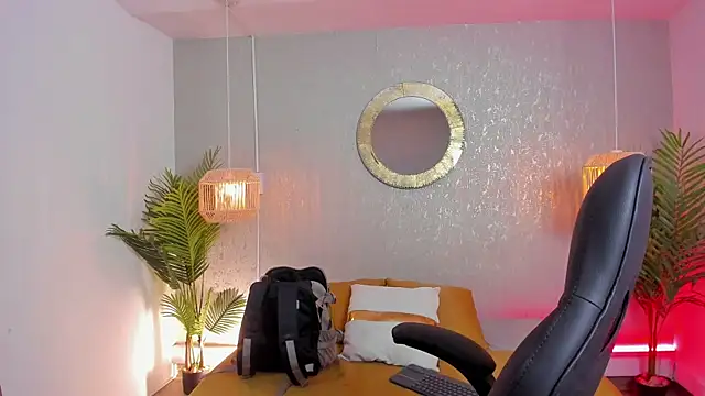 Gio carangi online show from May 5, 2026, 2:52 am