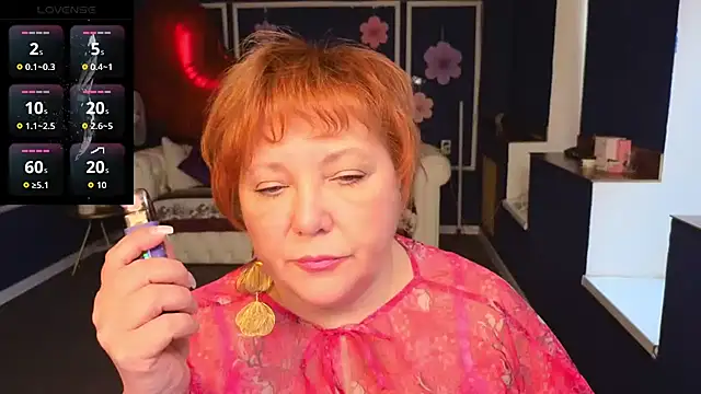 Kira Kingsley online show from May 13, 2026, 6:33 am