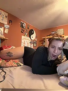 georginamoor online show from March 27, 2026, 5:56 pm