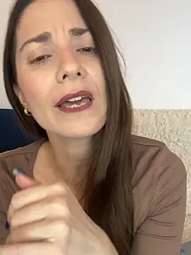 Snapshot of natashakinski chatting on April 20, 2026, 6:42 pm natashakinski online show from April 20, 2026, 6:42 pm