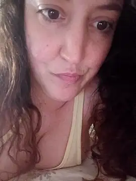 Luna wild69 online show from April 21, 2026, 4:01 pm