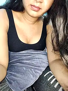 babygirl6263 online show from March 23, 2026, 12:42 pm