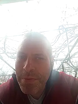 clauMM86 online show from April 15, 2026, 12:01 pm