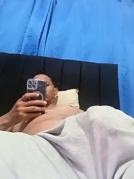 Snapshot of venezolano25 chatting on March 24, 2026, 3:17 pm venezolano25 online show from March 24, 2026, 3:17 pm