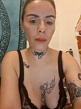 Snapshot of chiquitilla41 chatting on May 23, 2026, 12:49 am chiquitilla41 online show from May 23, 2026, 12:49 am
