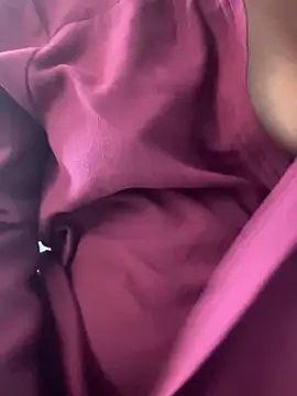 Snapshot of Supremegirlvibes chatting on April 6, 2026, 1:45 pm Supremegirlvibes online show from April 6, 2026, 1:45 pm