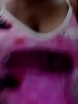 sexymomsn online show from March 27, 2026, 5:24 am