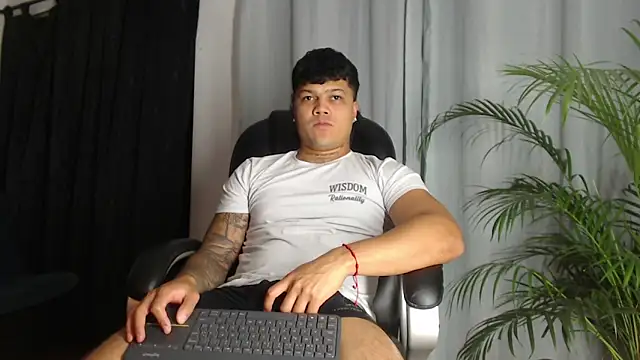 Pedro x777 online show from April 2, 2026, 1:25 am