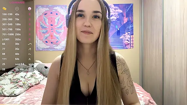 DenitaSpace online show from March 29, 2026, 1:33 pm