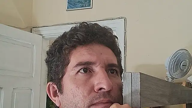 Sueliton2 online show from March 23, 2026, 12:09 pm