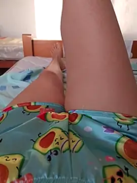 Laisha56 online show from April 15, 2026, 10:21 pm