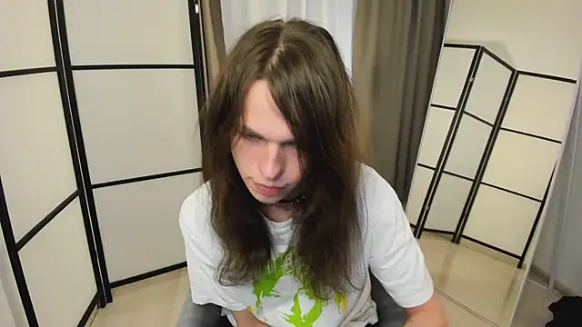 Snapshot of Louis_Hayes chatting on March 24, 2026, 4:01 pm Louis Hayes online show from March 24, 2026, 4:01 pm