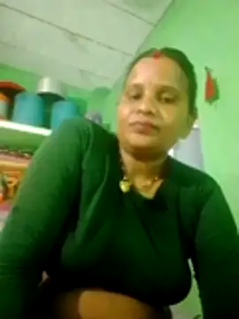 Shivani09900 online show from July 7, 2026, 3:09 am