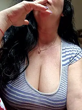 Snapshot of angelicalov chatting on March 31, 2026, 8:59 am angelicalov online show from March 31, 2026, 8:59 am
