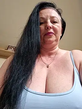 Snapshot of angelicalov chatting on May 5, 2026, 5:37 am angelicalov online show from May 5, 2026, 5:37 am