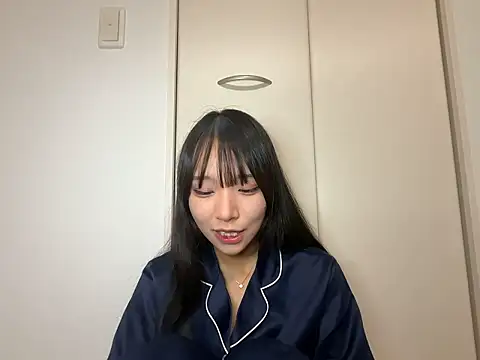 kana1199 online show from April 2, 2026, 12:03 pm