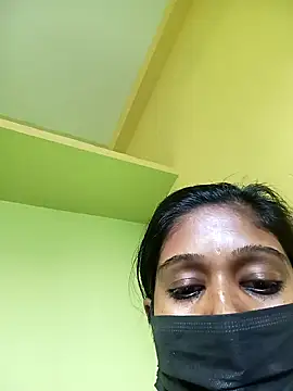 bannerjeesneha20 online show from April 20, 2026, 9:01 am