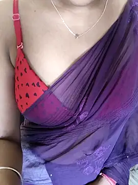 Rubina Love online show from April 12, 2026, 7:35 am