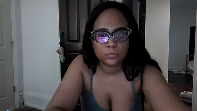 Snapshot of biancadoesit chatting on April 16, 2026, 9:39 pm biancadoesit online show from April 16, 2026, 9:39 pm
