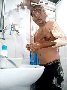 Snapshot of sexywolf10x chatting on March 24, 2026, 5:07 pm sexywolf10x online show from March 24, 2026, 5:07 pm