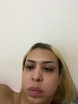 Snapshot of marcellyfiori chatting on March 25, 2026, 9:32 pm marcellyfiori online show from March 25, 2026, 9:32 pm