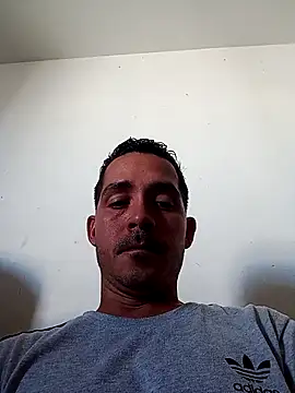 Gabriel leon33 online show from March 27, 2026, 8:30 pm
