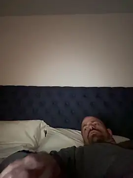 whitelioncody online show from April 22, 2026, 5:21 am